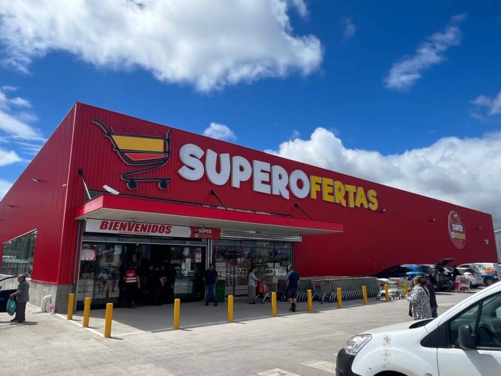 Refrigeración comercial, equipos, vitrinas, cámaras de frío.