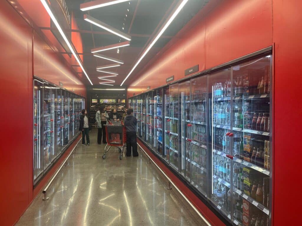 Refrigeración comercial, equipos, vitrinas, cámaras de frío.